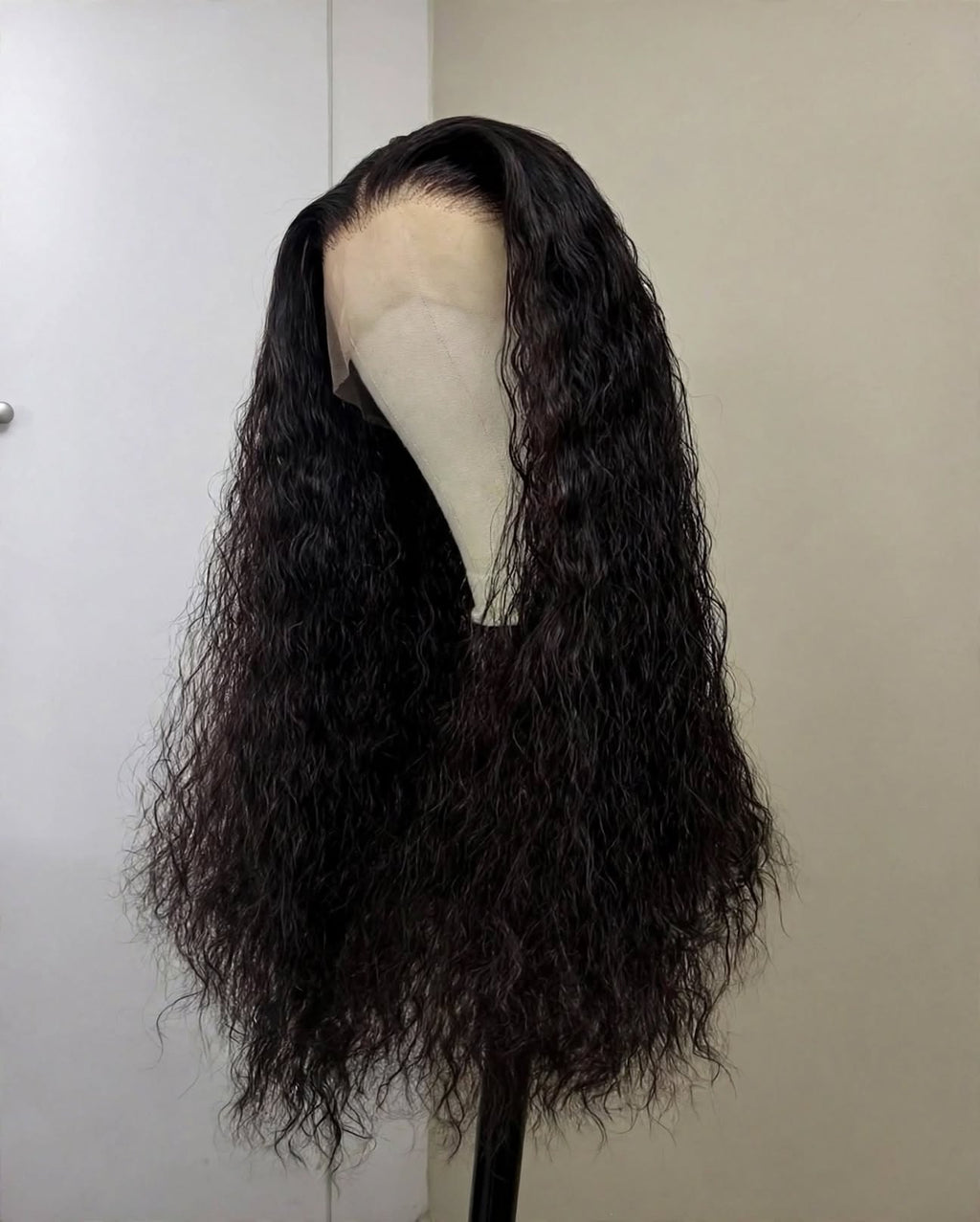 Black Waterwave